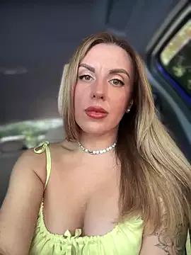 Naked Room MilfNextDoor20 