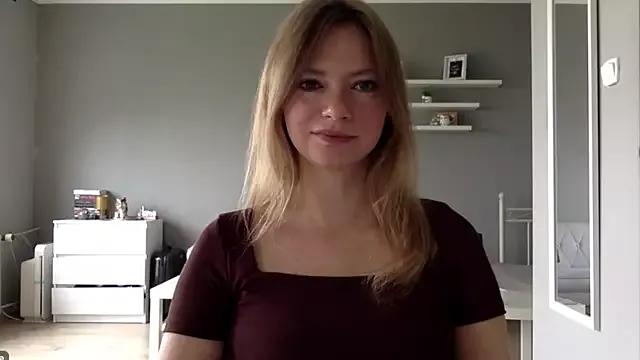 MillieShow from StripChat