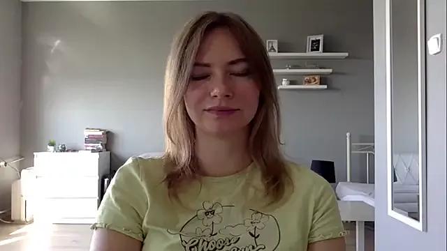 MillieShow from StripChat