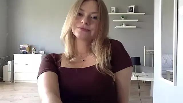 MillieShow from StripChat