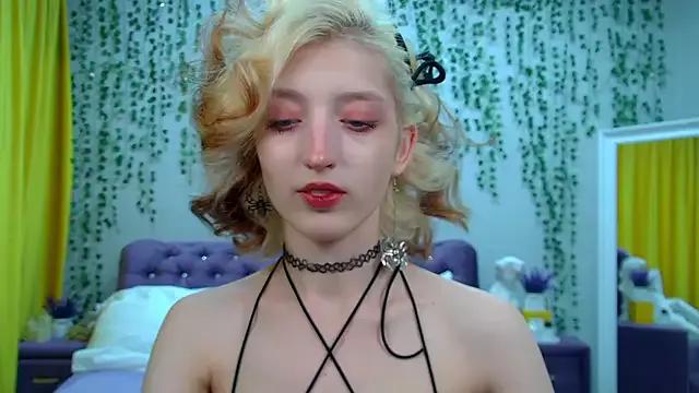 Naked Room MistyMarlo 