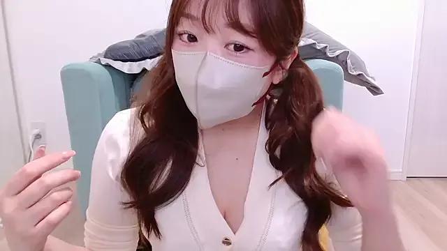 miya__sxt from StripChat is Freechat