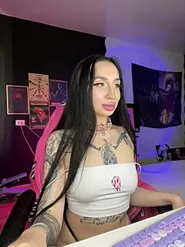 Molly__Moon from StripChat