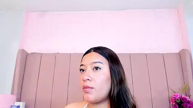MollyBigBoobs12 from StripChat