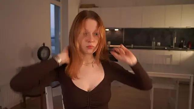 MollyBushh from StripChat