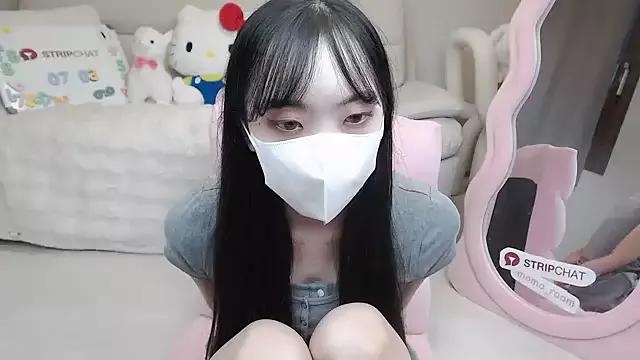 Naked Room momo_room 
