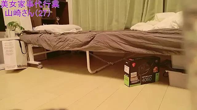 Naked Room Mr_Genghis_Khan 
