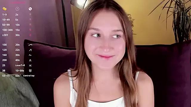 NanaMertins from StripChat