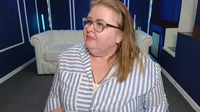 Natalie_Gucci from StripChat