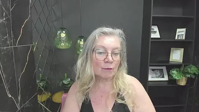 NataliMellow from StripChat