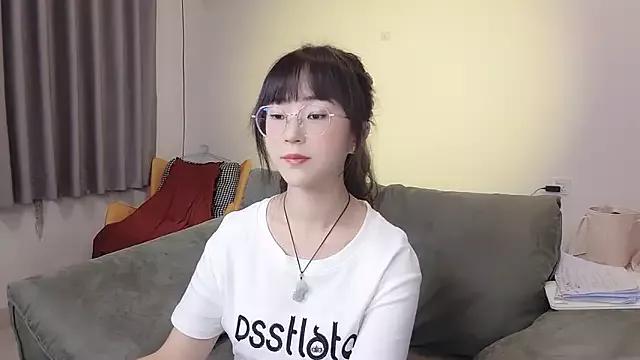 nini_a from StripChat