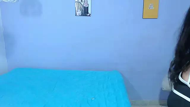 Naked Room onixandghosty1 