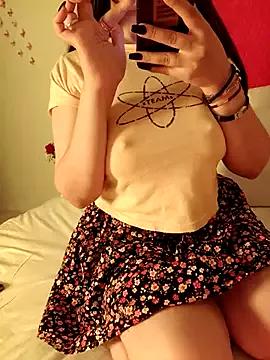 Naked Room OnlyRima 