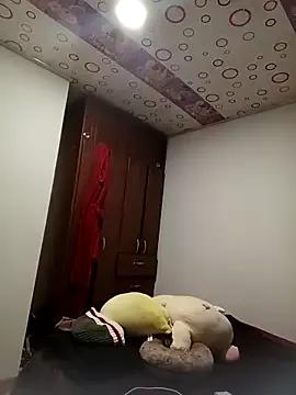 queemking from StripChat