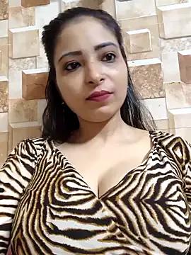 QUEEN-ADITI from StripChat