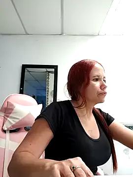 Queen_lorena from StripChat