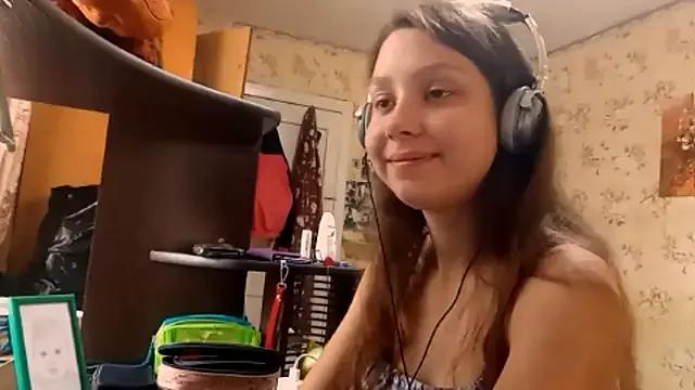 QutieDaSweet from StripChat