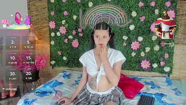 richel_roth from StripChat is Freechat