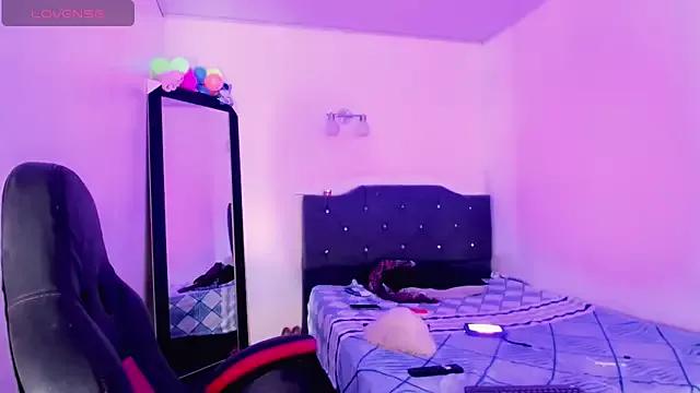Rossedewitt_ from StripChat