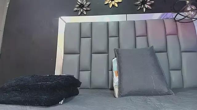Roxana_gomez from StripChat