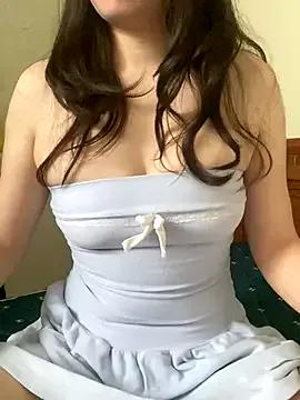 Ruby_bear from StripChat is Freechat