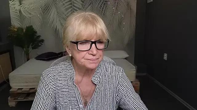 Sabina_Ros from StripChat