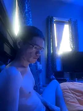 SalemStratton from StripChat is Freechat