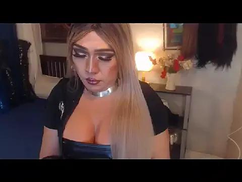 SamanthaAlmazora from StripChat