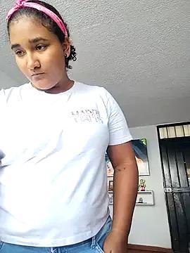 samanthaeliott22 from StripChat