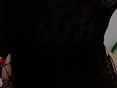sapphirestorm8 from StripChat