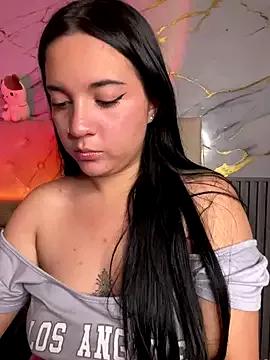 sara_roy04_ from StripChat