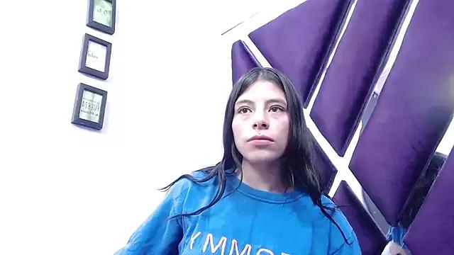 Sasha_Petitte from StripChat