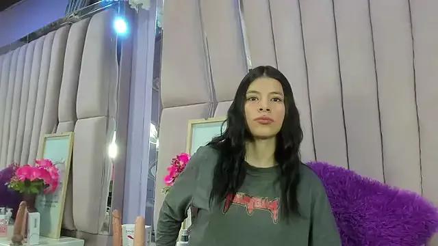 Sasha_Petitte from StripChat