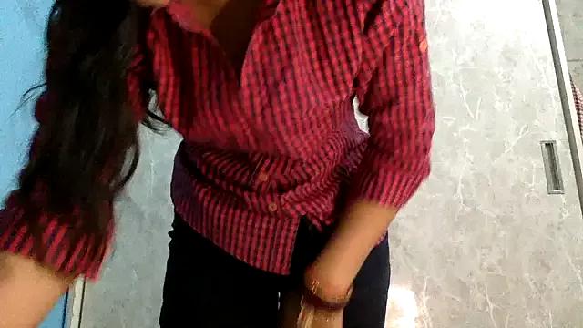 School_girl21 from StripChat