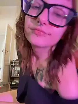 severingratty from StripChat is Freechat