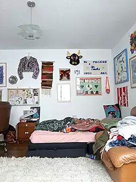 Naked Room Siriss_boyrag 