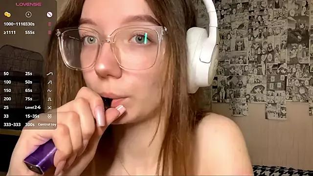 Naked Room SkinnySunshinexxx 