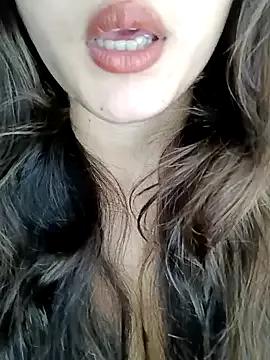 Sofiyaa_39 from StripChat is Group