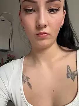 Naked Room Sugarlina 