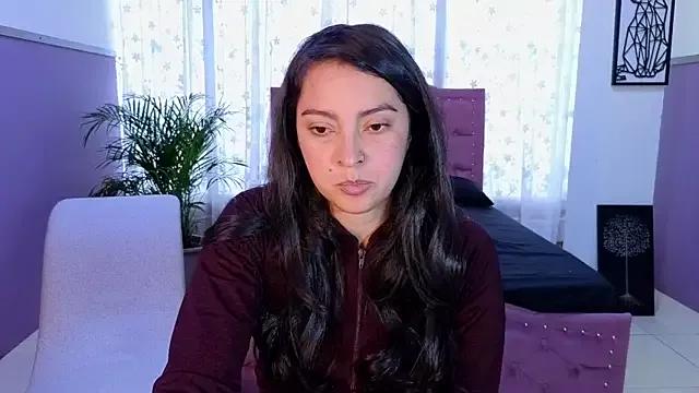 sweet_ahinara from StripChat