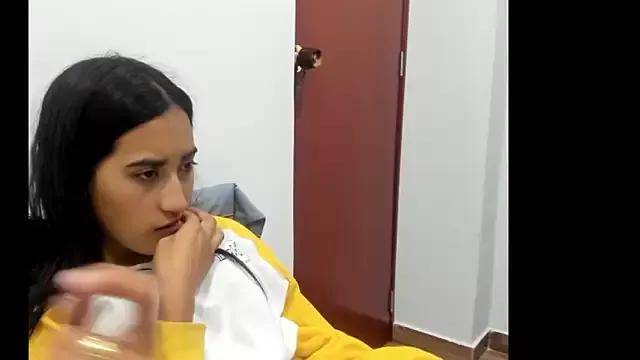 sweet_Naomy from StripChat