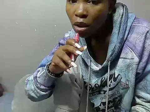 Sweetlanah from StripChat