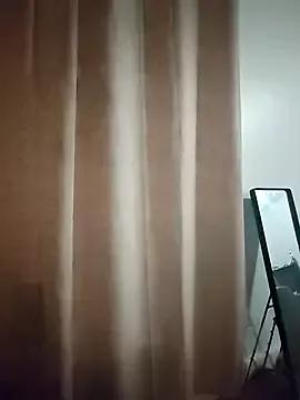 SweetyNinaOff1 from StripChat is Freechat