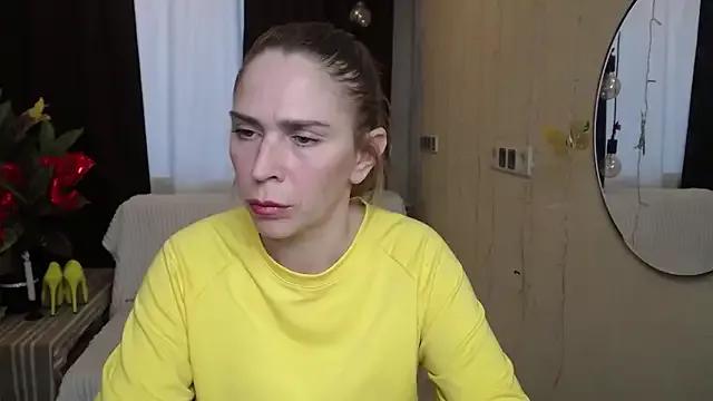 TessaDaybreak from StripChat