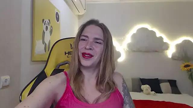 TessaDaybreak from StripChat