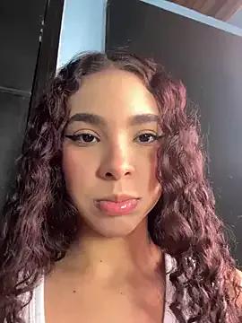 TheCandyandMindieShow from StripChat is Freechat