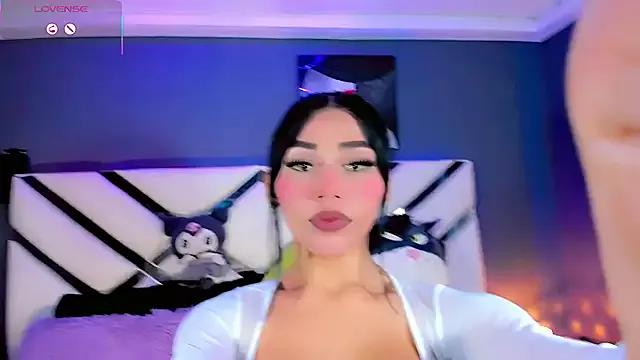 Naked Room Valery_Sophiia 