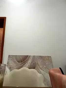 VampyScarlet from StripChat