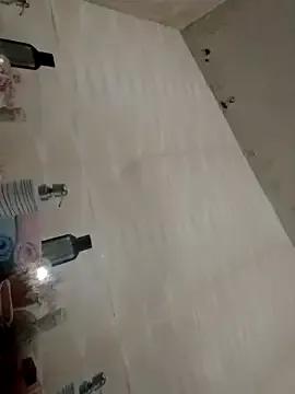 Naked Room Vani19 
