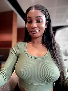 VannessaJj from StripChat is Freechat